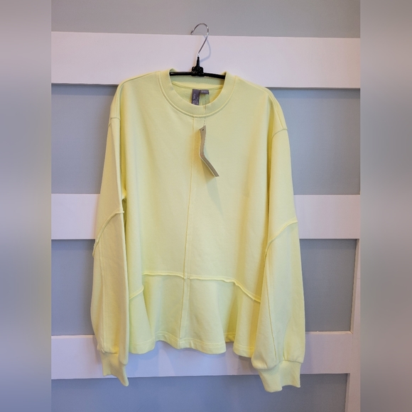 Sweatshirt - Picture 3 of 11